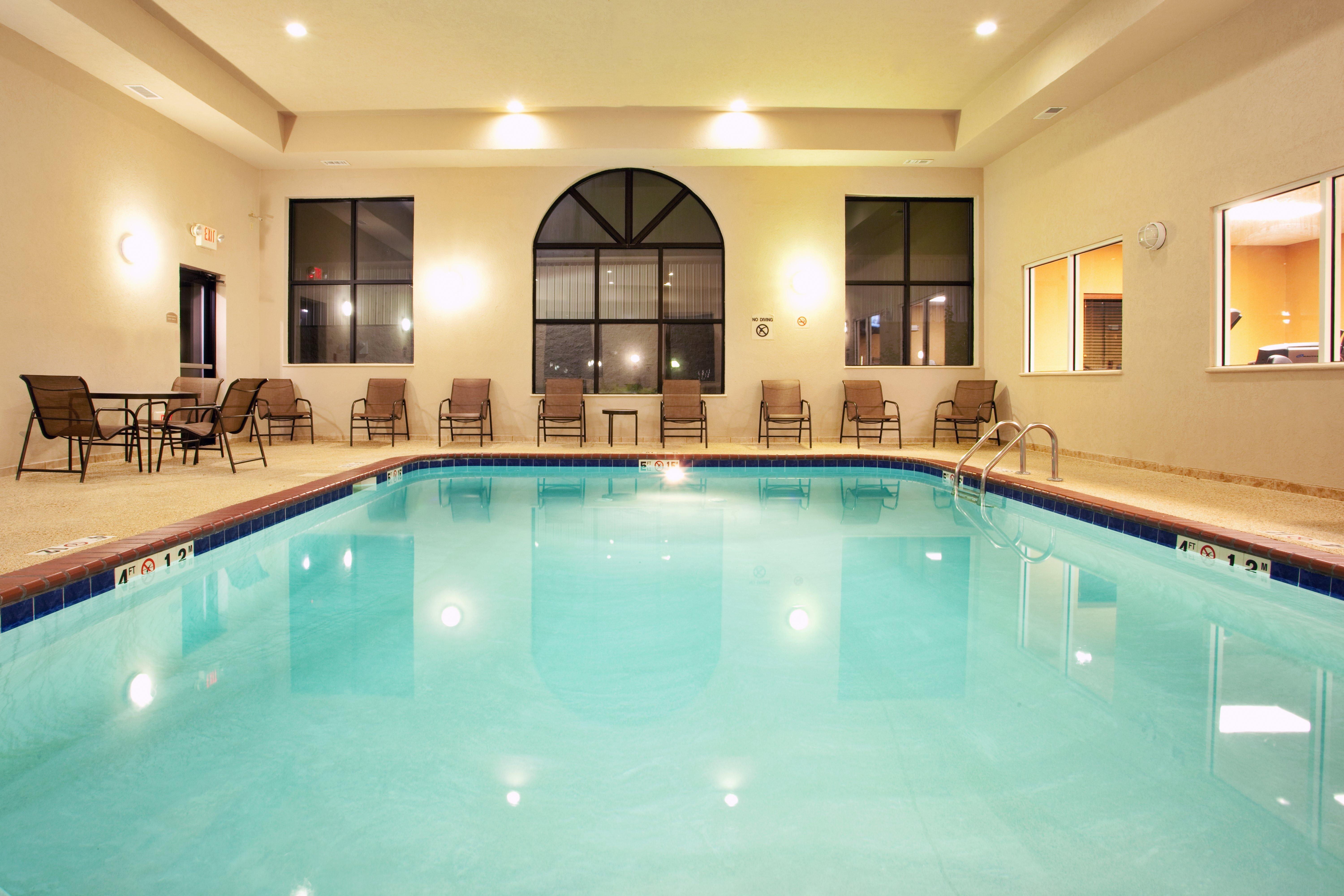 Holiday Inn Express Hotel & Suites Claypool Hill -Richlands Area By Ihg Pounding Mill Eksteriør bilde