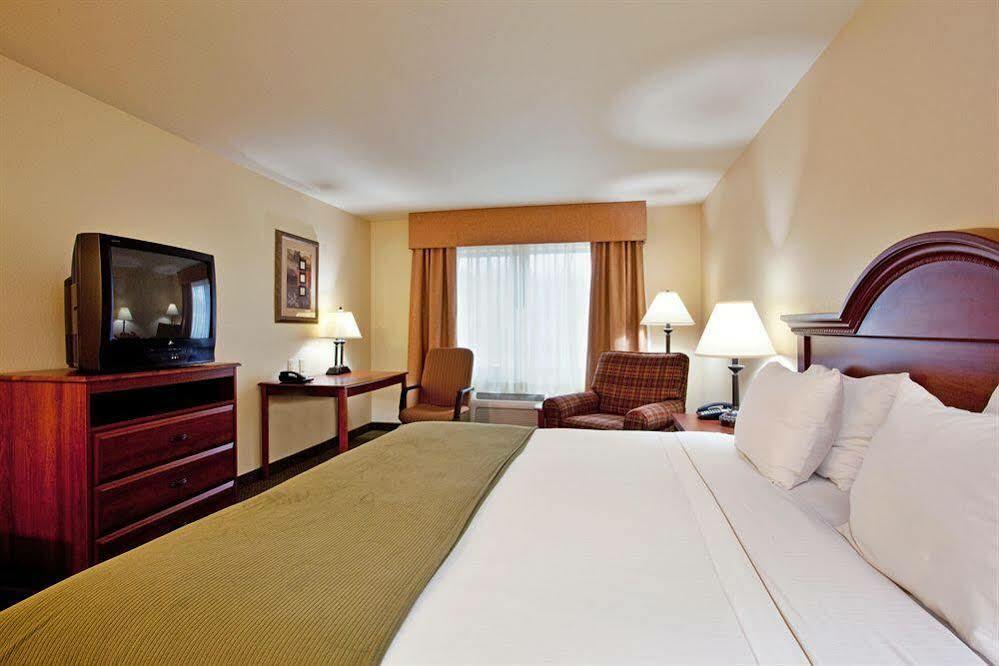 Holiday Inn Express Hotel & Suites Claypool Hill -Richlands Area By Ihg Pounding Mill Eksteriør bilde