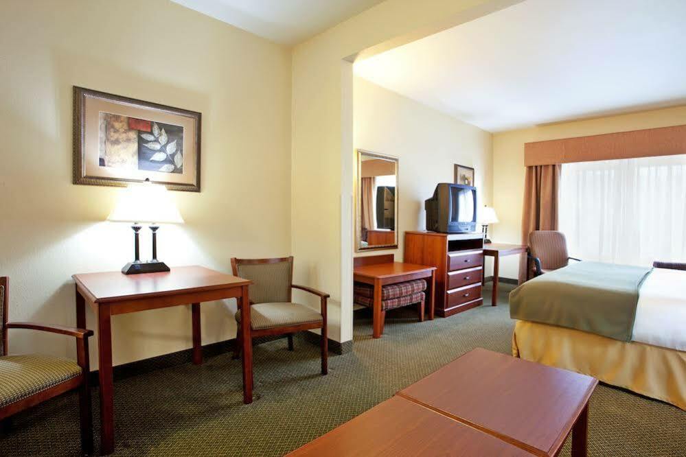 Holiday Inn Express Hotel & Suites Claypool Hill -Richlands Area By Ihg Pounding Mill Eksteriør bilde